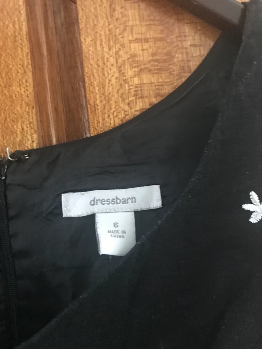 Dressbarn Black Embroidered Dress Size 6 - photo 3