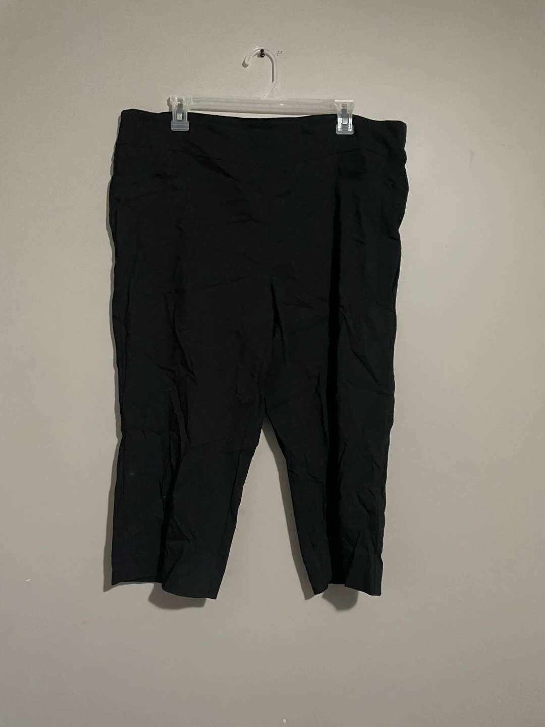 George Plus Black Cropped Pants / Capri