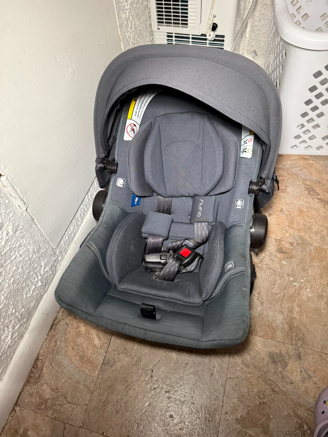 Nuna Infant Car Seat