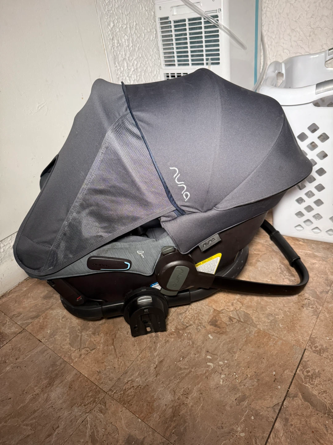 Nuna Infant Car Seat - photo 2