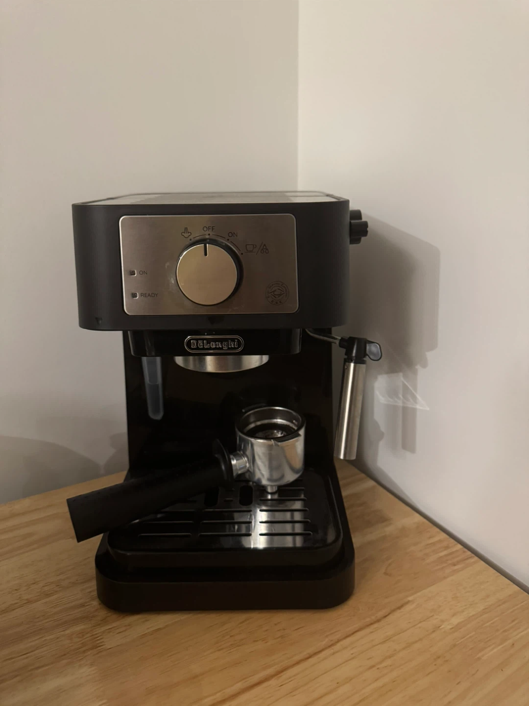DeLonghi espresso machine - photo 3