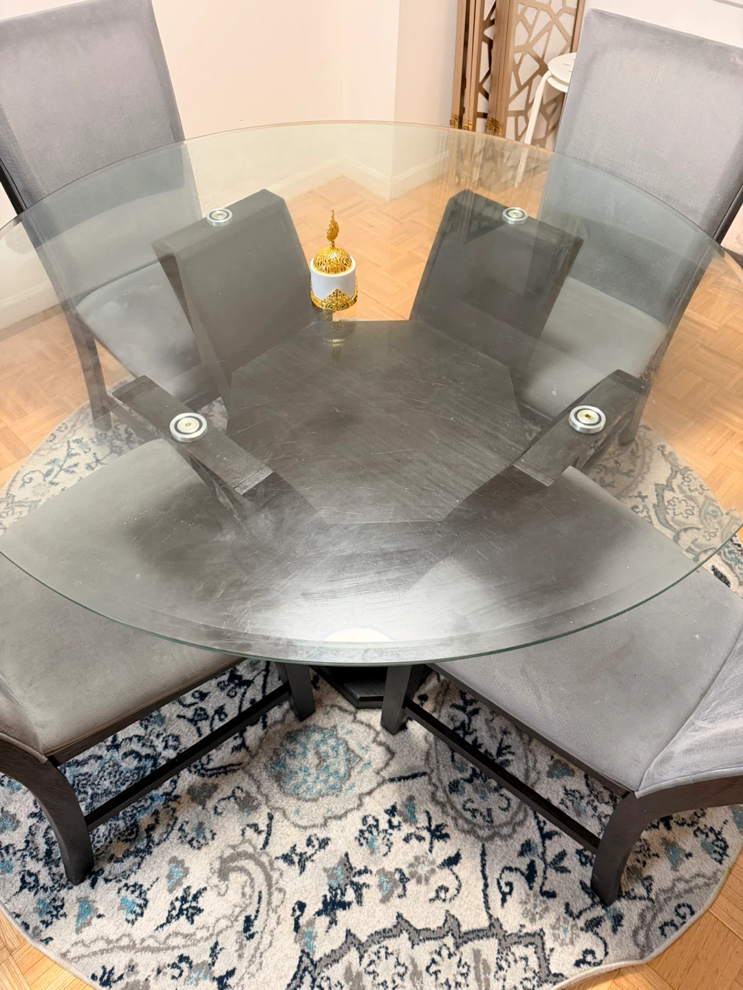 Round Glass Top Dining Table with 4 Chairs