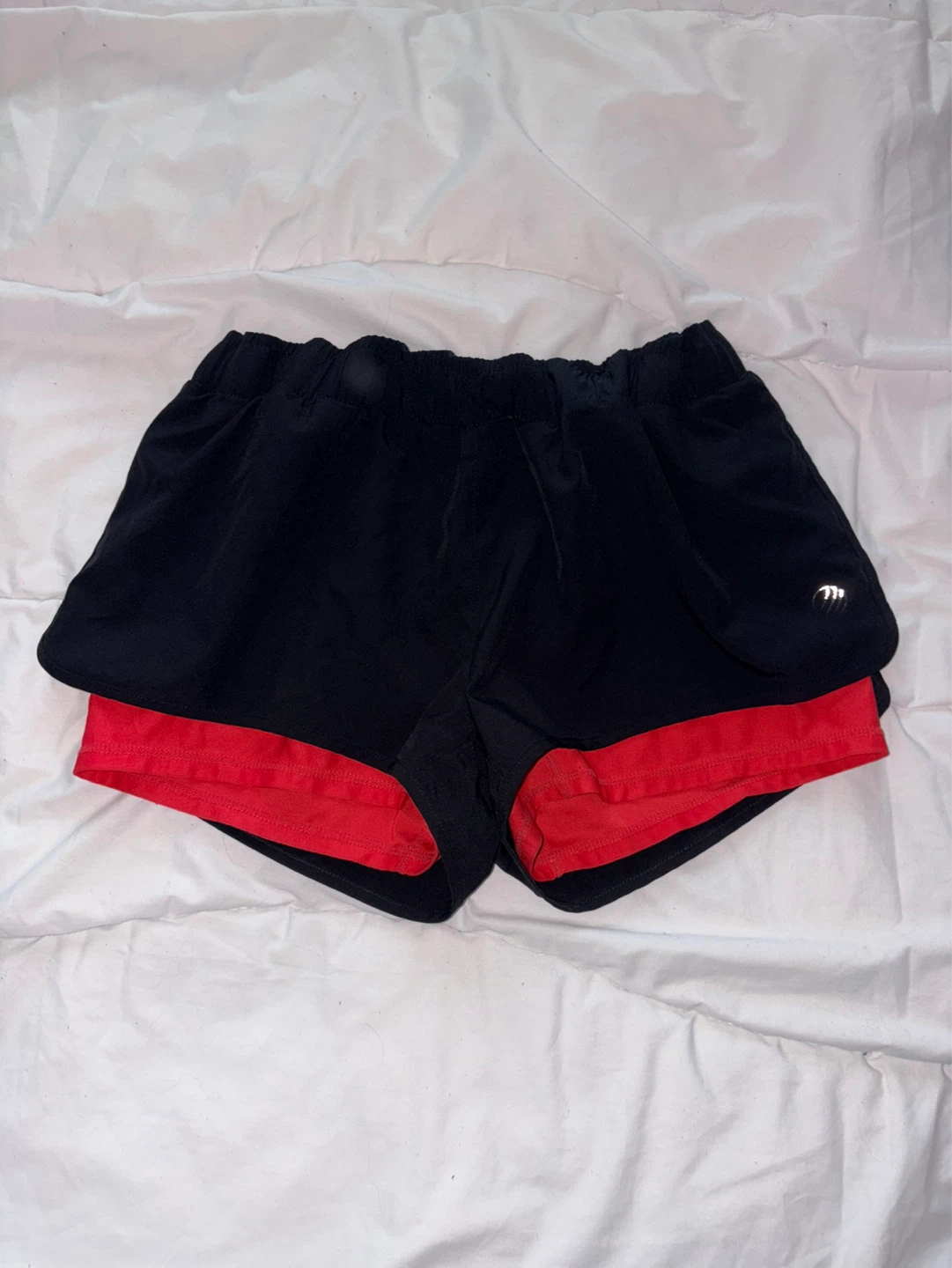 Athletic Shorts Black Red size L