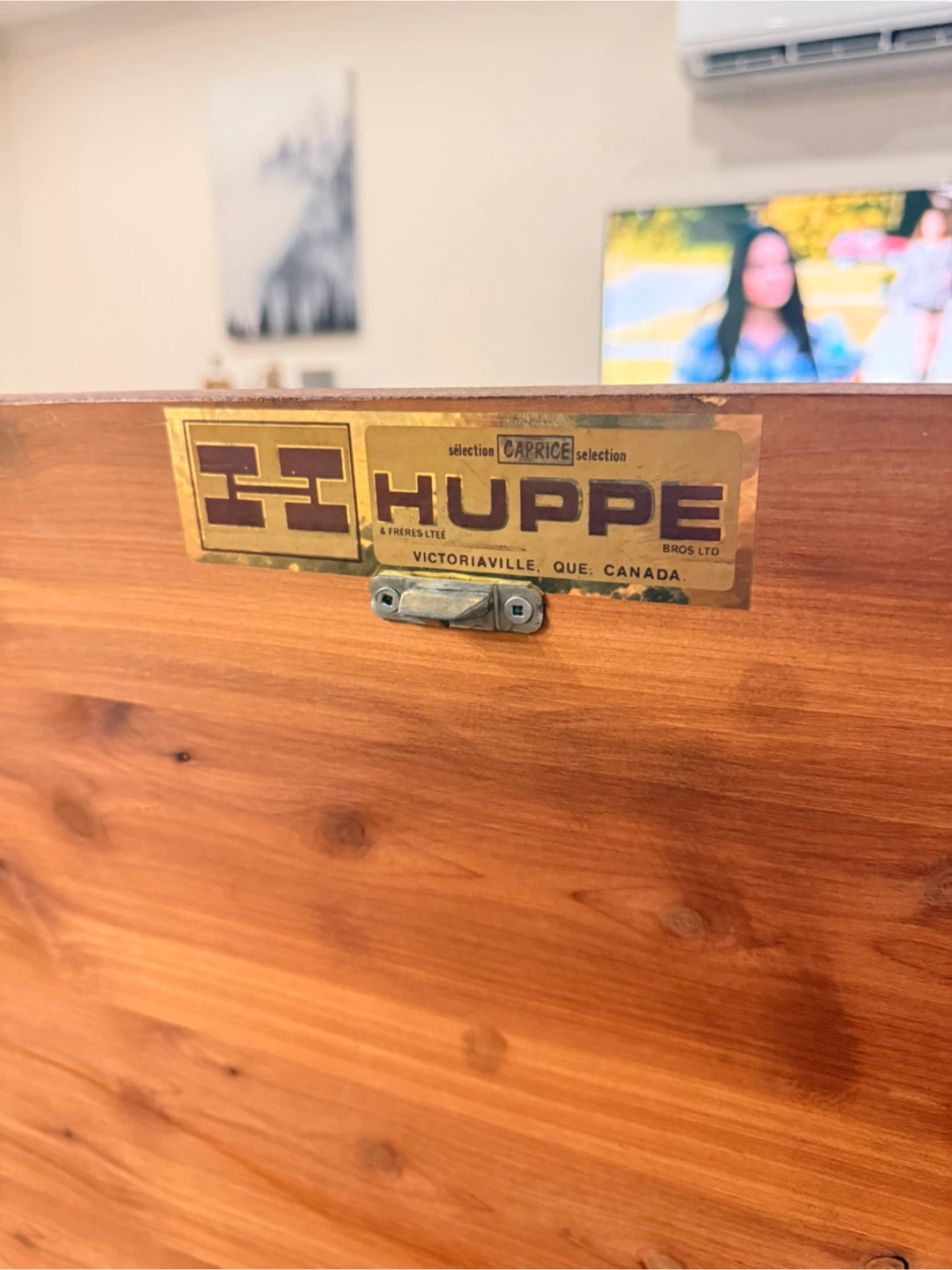 Huppe Cedar Chest - photo 3