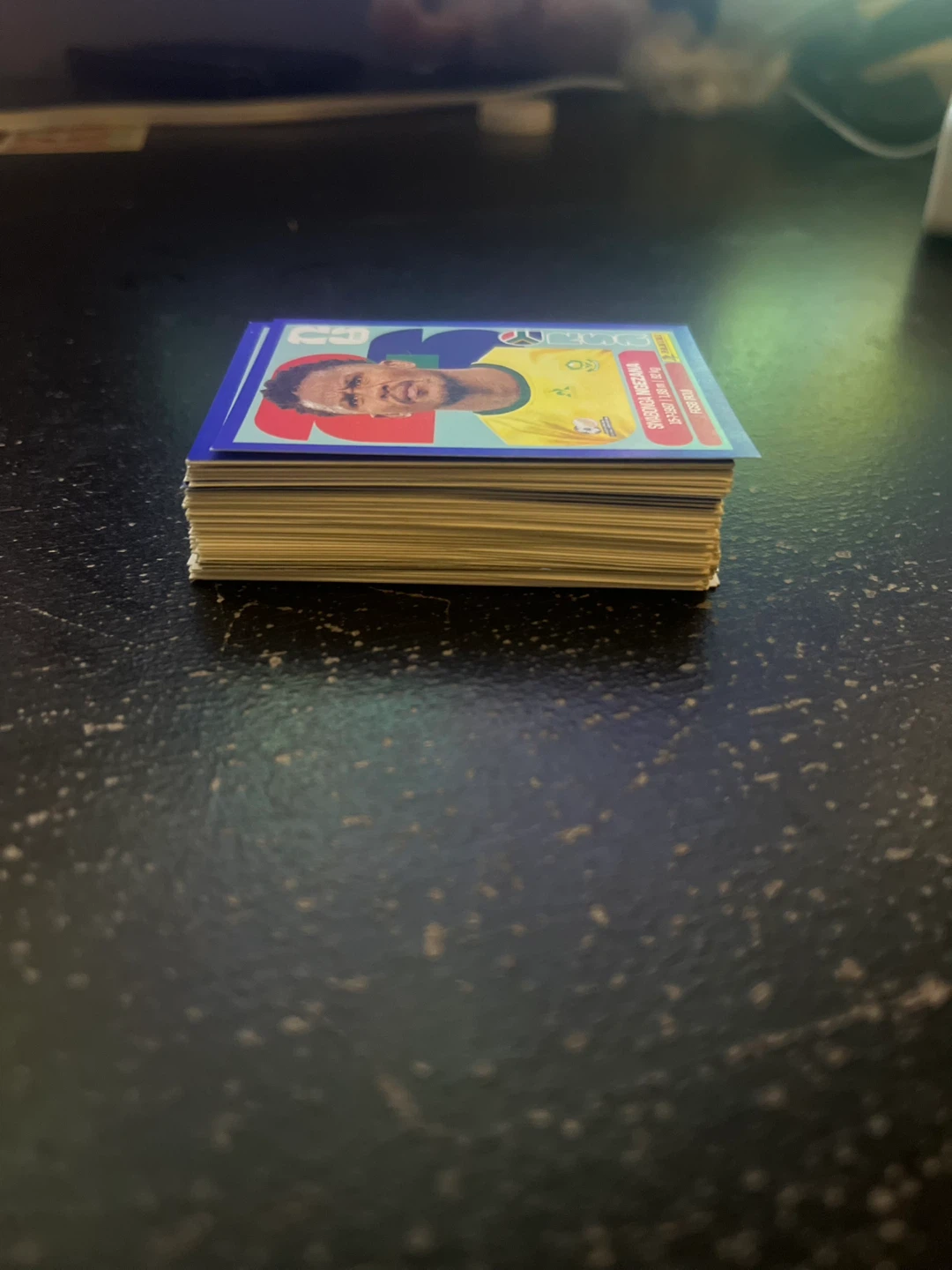 Panini FIFA trading card stack 100 stickers - photo 2