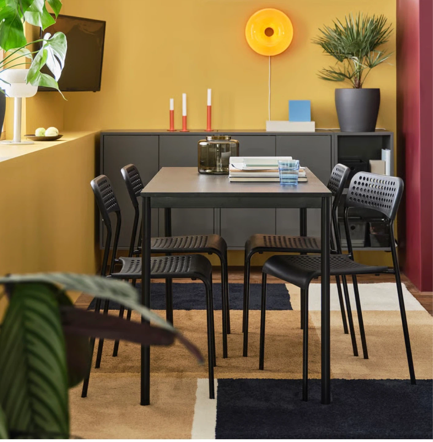 🔥Moving Sale🔥 IKEA Black Dining Table - photo 5