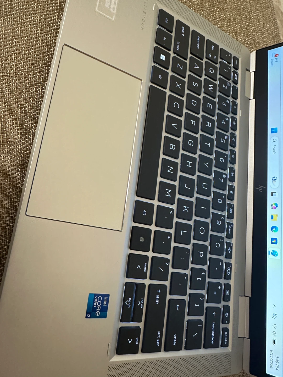 13” Touchscreen i7 11gen laptop/tablet - photo 4