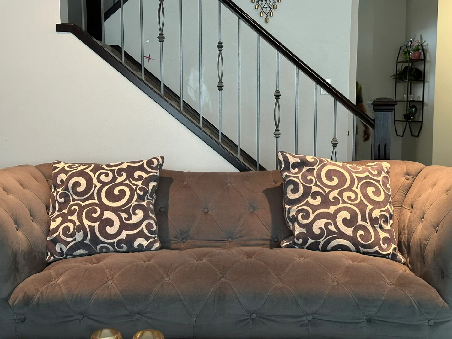 Tufted Chesterfield Sofa - photo 2