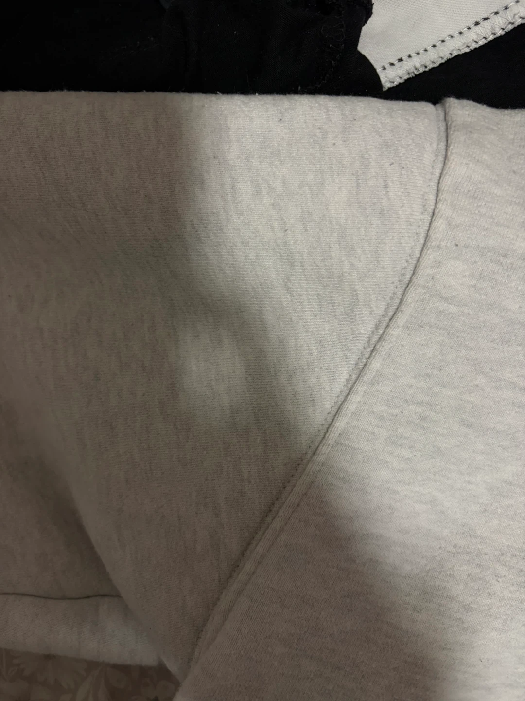 aritzia cozy sweatfleece perfect crew sweatshirt - photo 2