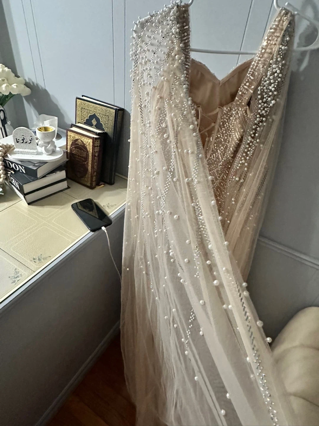 Faeriesty Embellished Gown with Cape - Size S - photo 5