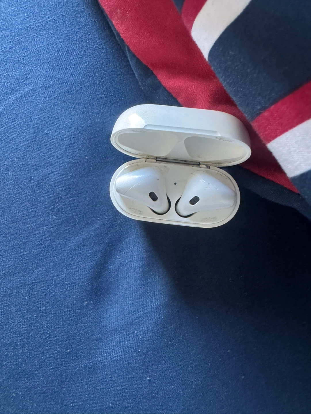 AirPods (1st generation) - photo 5
