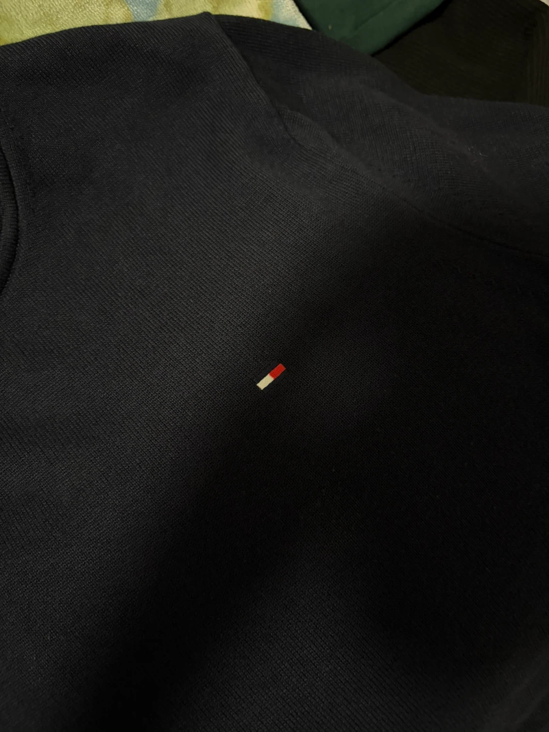 men’s tommy hilfiger crewneck sweater - photo 3