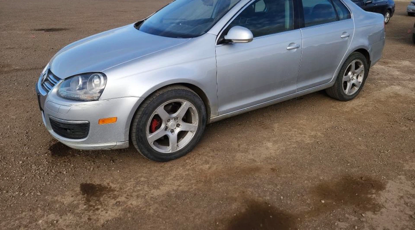 2006 Silver Volkswagen Jetta Sedan