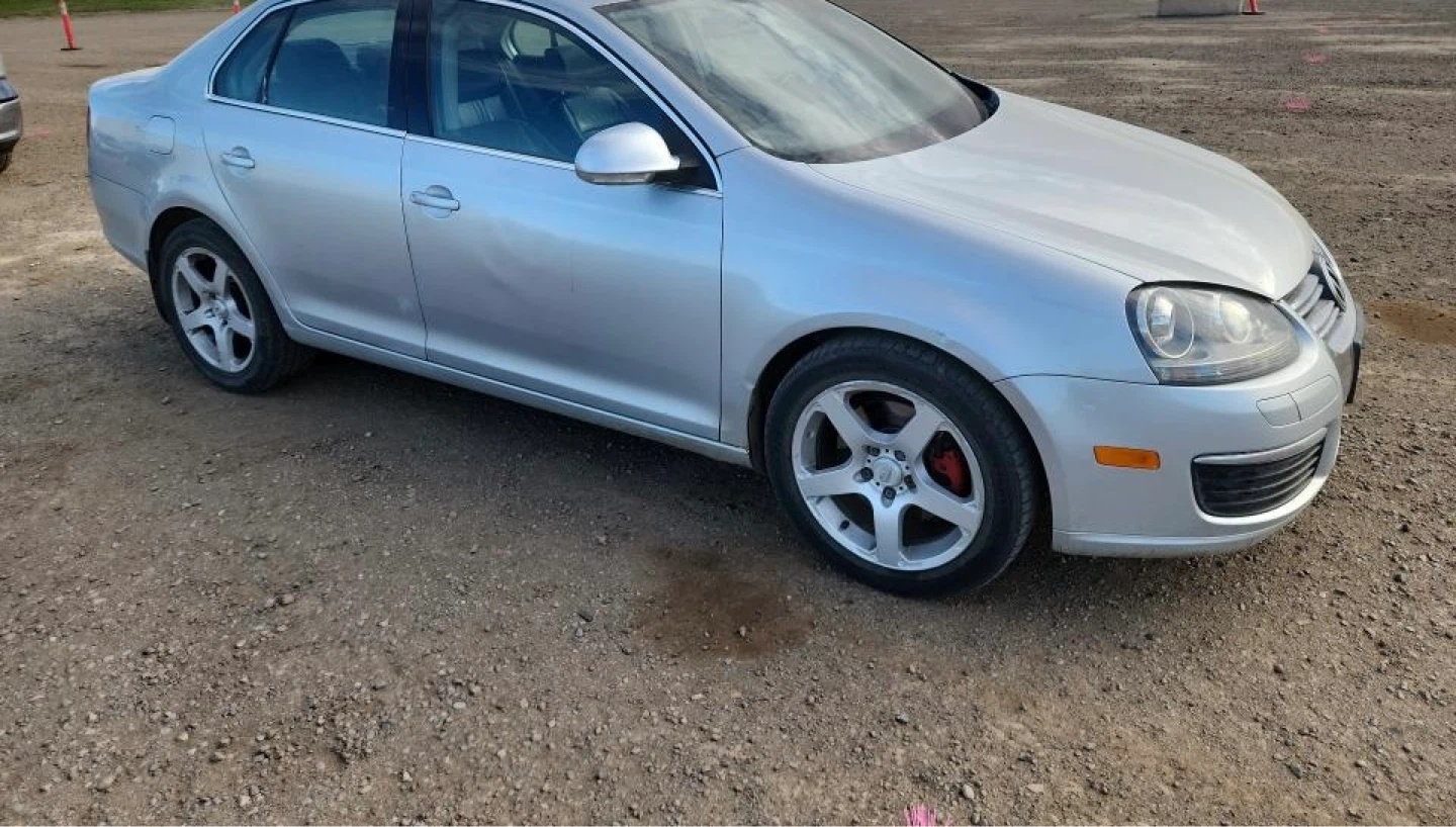 2006 Silver Volkswagen Jetta Sedan - photo 2