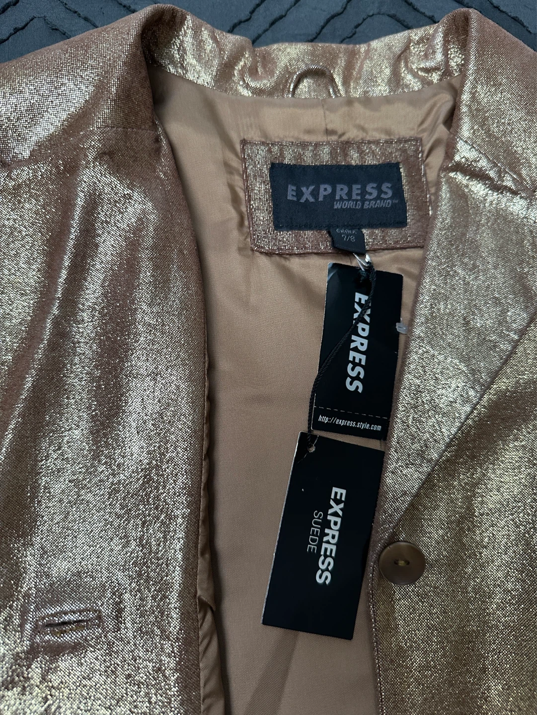 Gold leather suit - photo 3