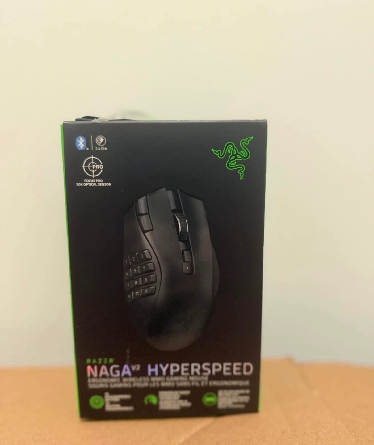 Razer Naga V2 Hyperspeed Wireless Gaming Mouse