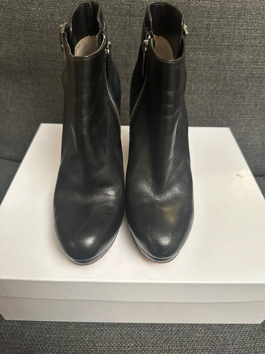 Michael Kors Haven booties - photo 2
