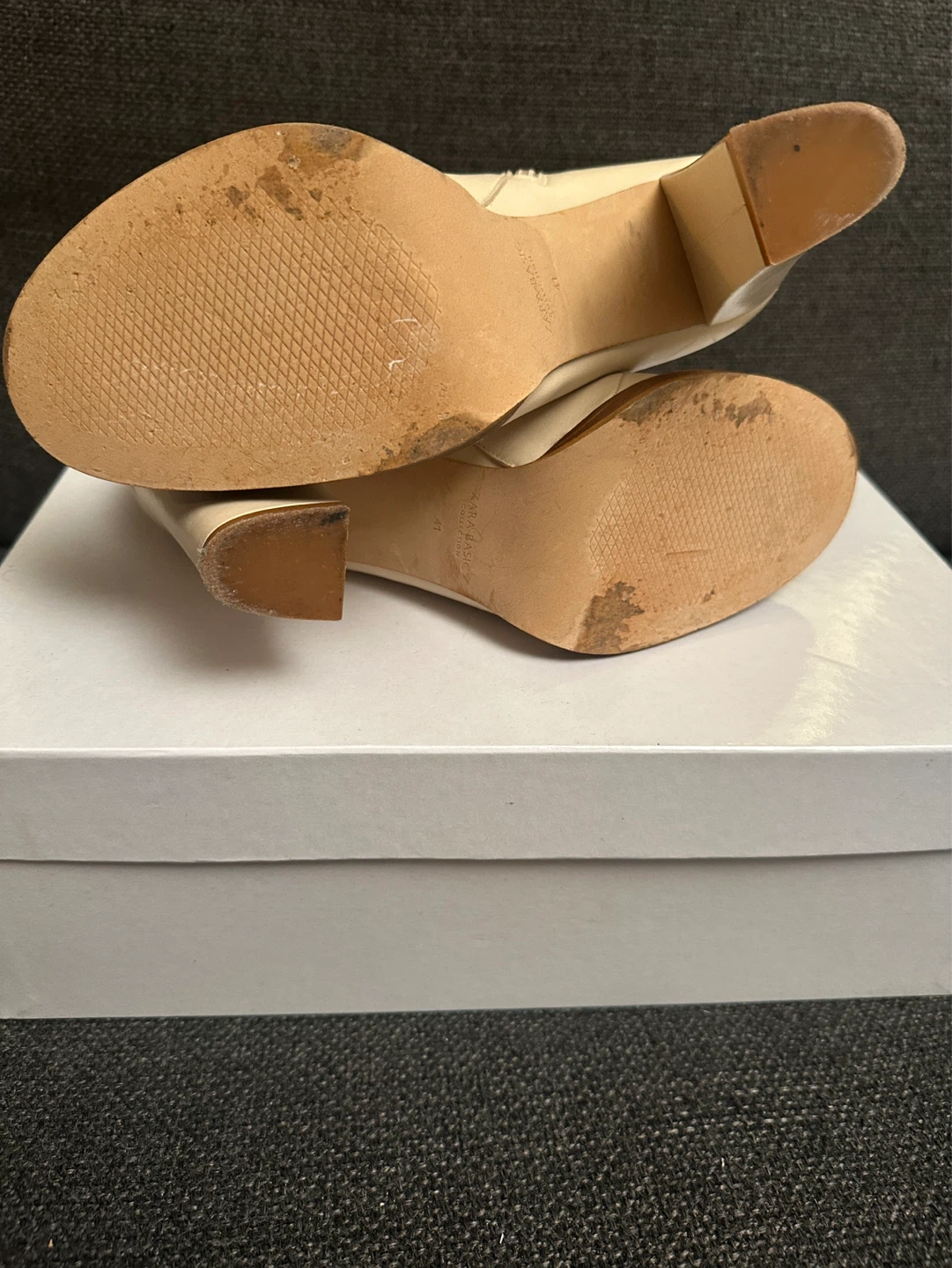Zara cream leather high heel booties - photo 4