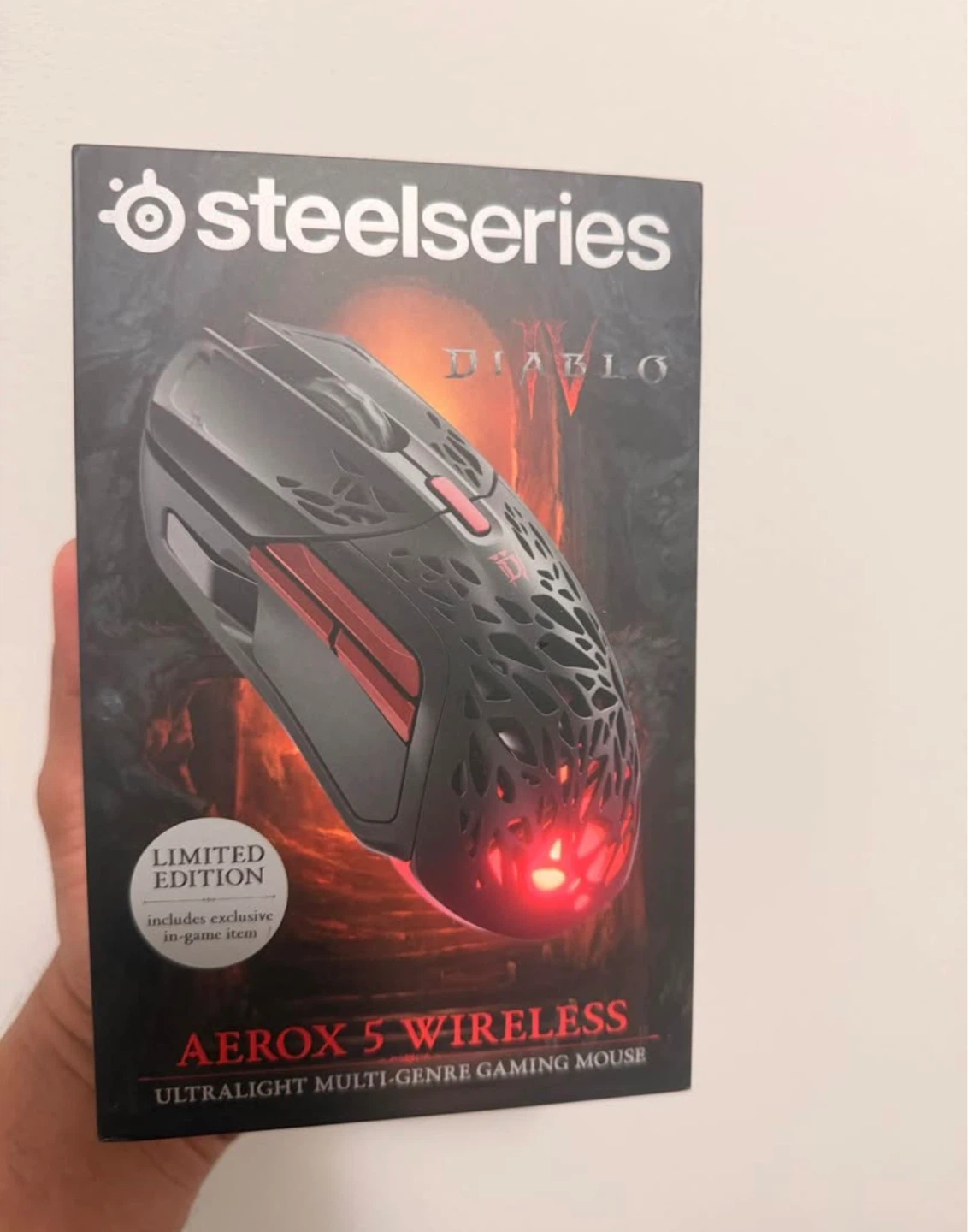 SteelSeries Aerox 5 Wireless Diablo IV Edition Gaming Mouse - photo 2