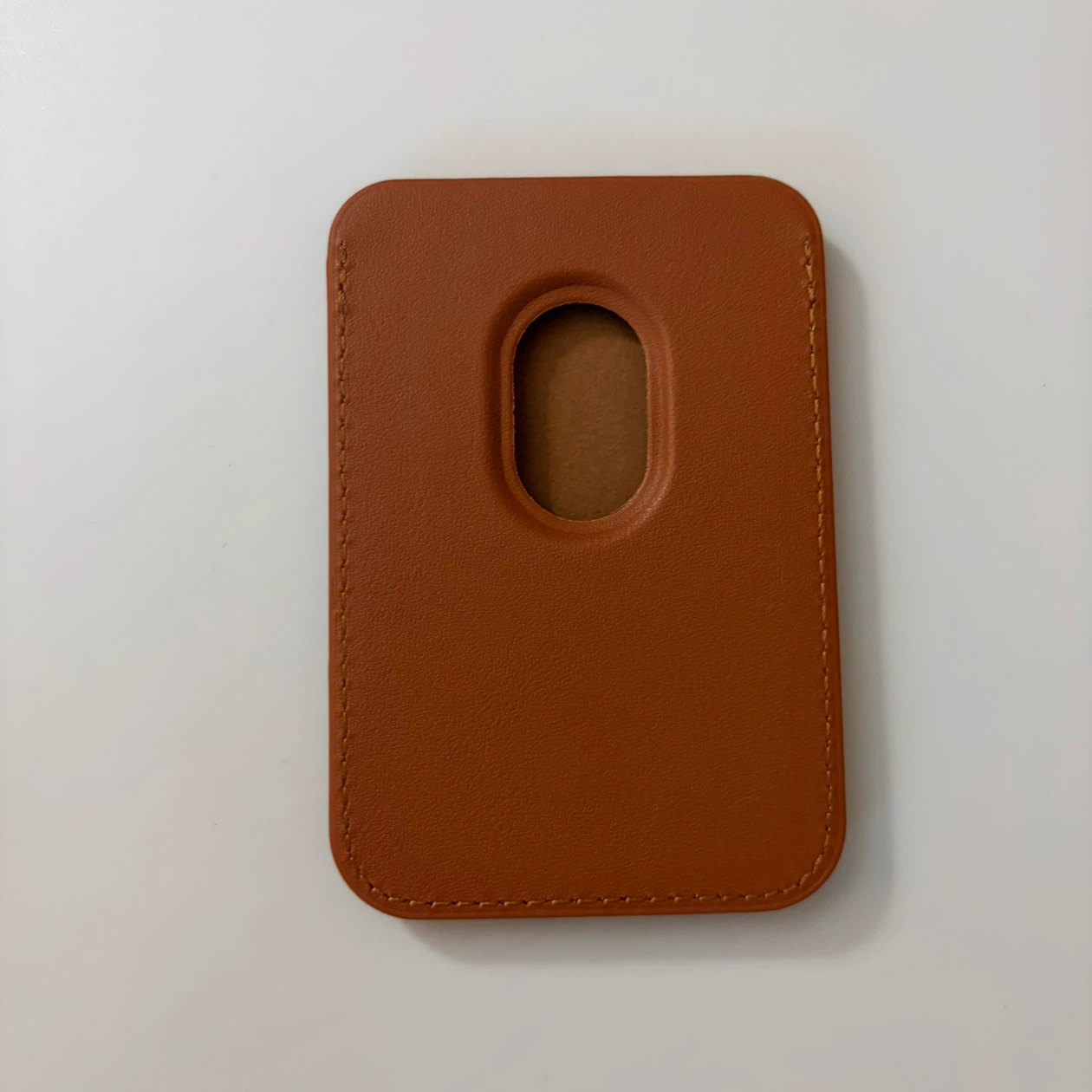 Wealthsimple Leather Magsafe Wallet - photo 2
