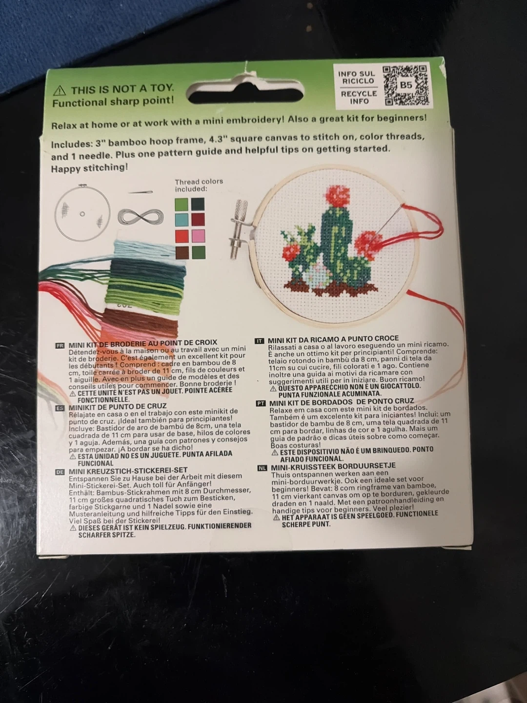 Kikkerland Mini Cross Stitch Embroidery Kit - Cactus Design - photo 2