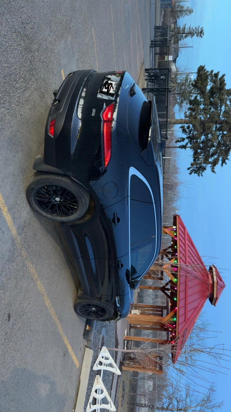 Car - photo 4