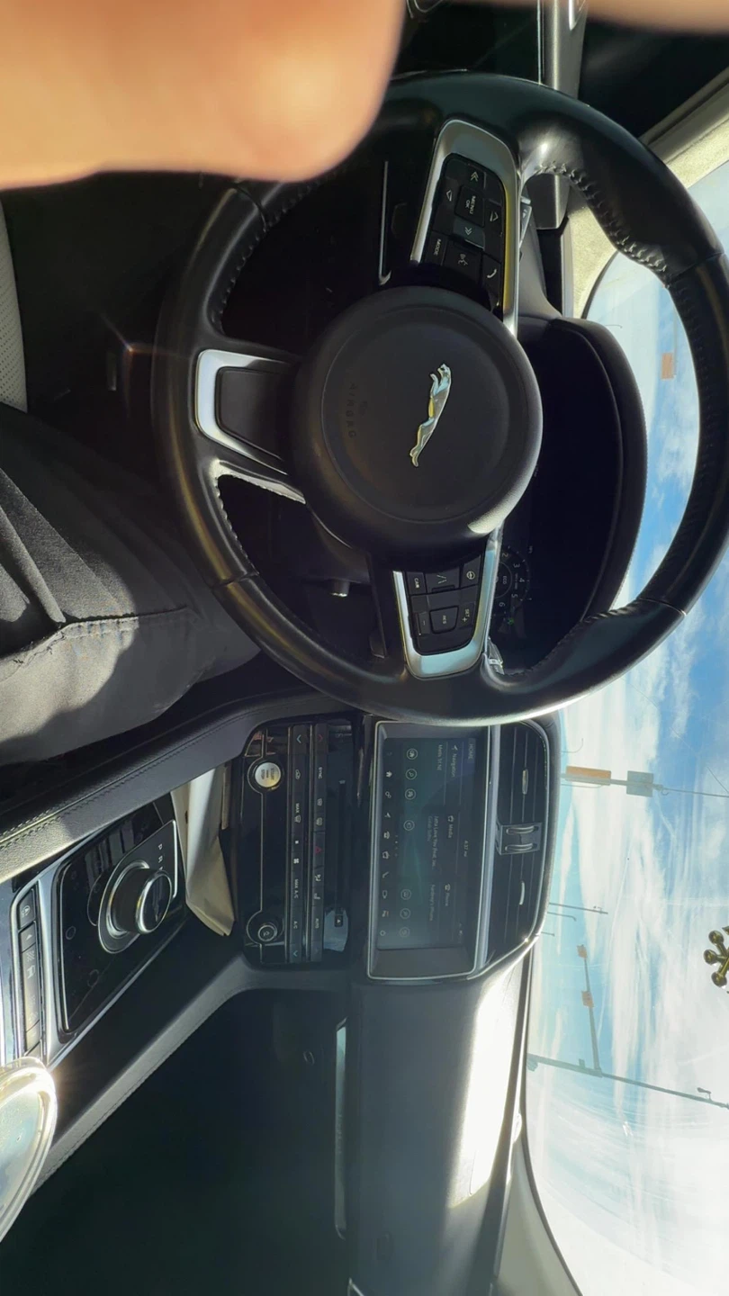 Car - photo 5