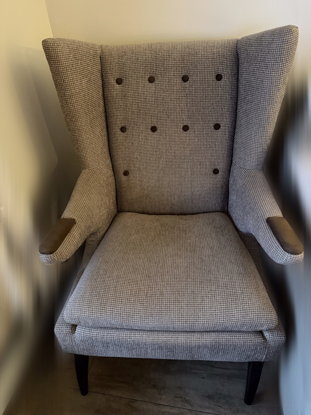 Wingback Accent Chair