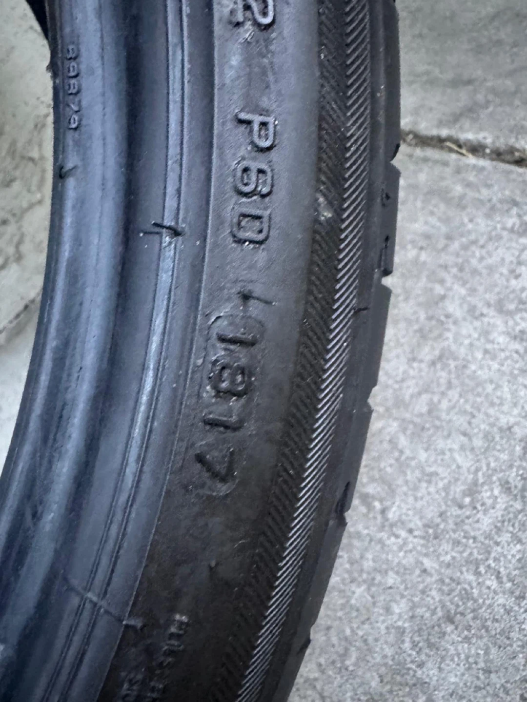 Bridgestone Runflat S001  225/40R19 89Y