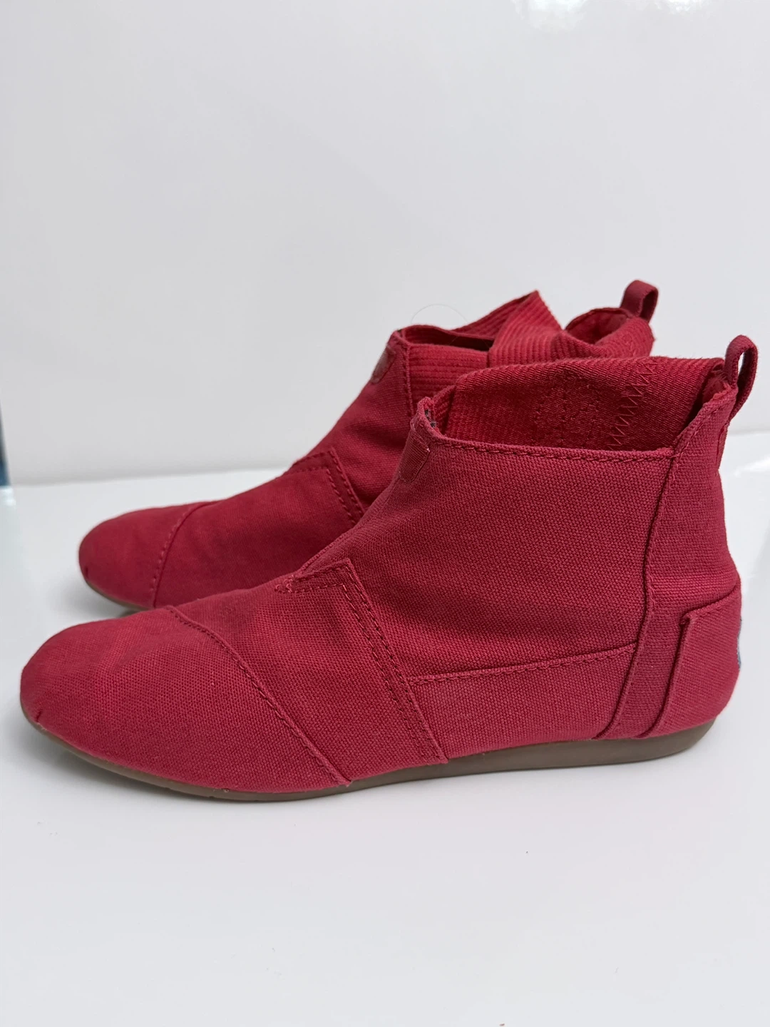Rare TOMS Red Canvas Wrap Boots / Shoes - Women's 8.5 - photo 3