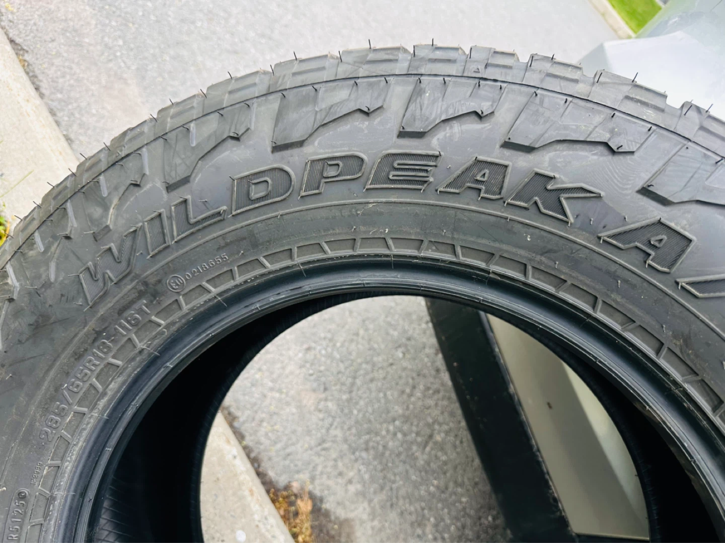 Falken Wildpeak AT4W All-Terrain Tire 285/65R18 - photo 3