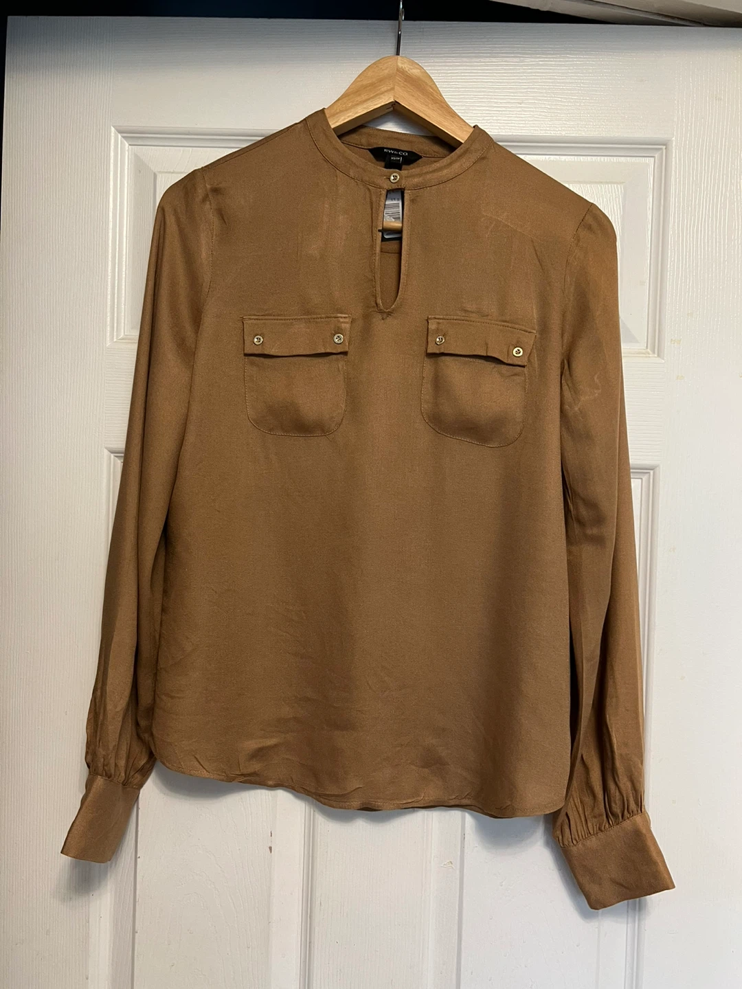 RW&CO. Brown Long Sleeve Button-Up Shirt