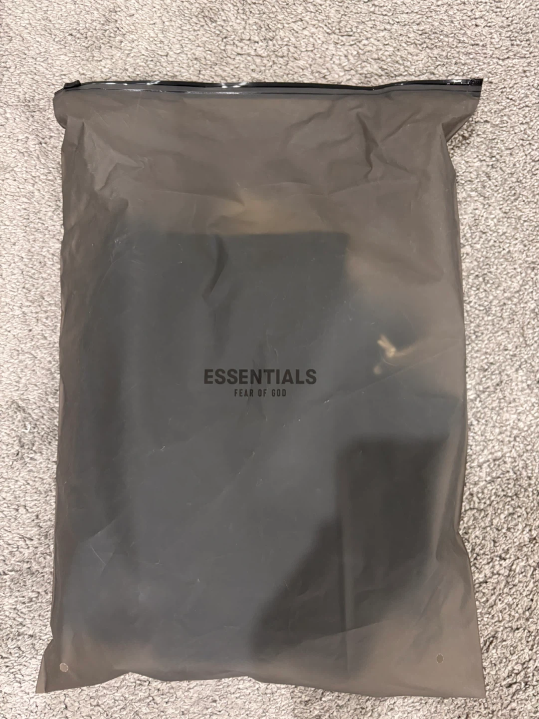 ESSENTIALS Fear of God Sweat Shorts - photo 4