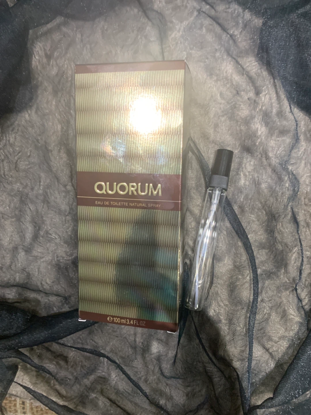 QUORUM Eau de Toilette Natural Spray 100ml