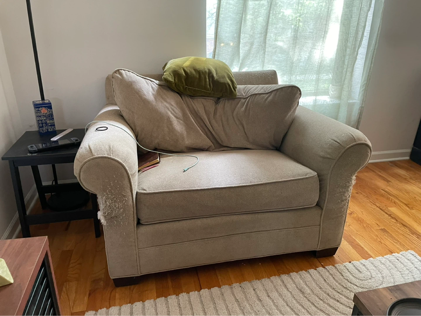 Oversized Armchair - Light Beige Fabric