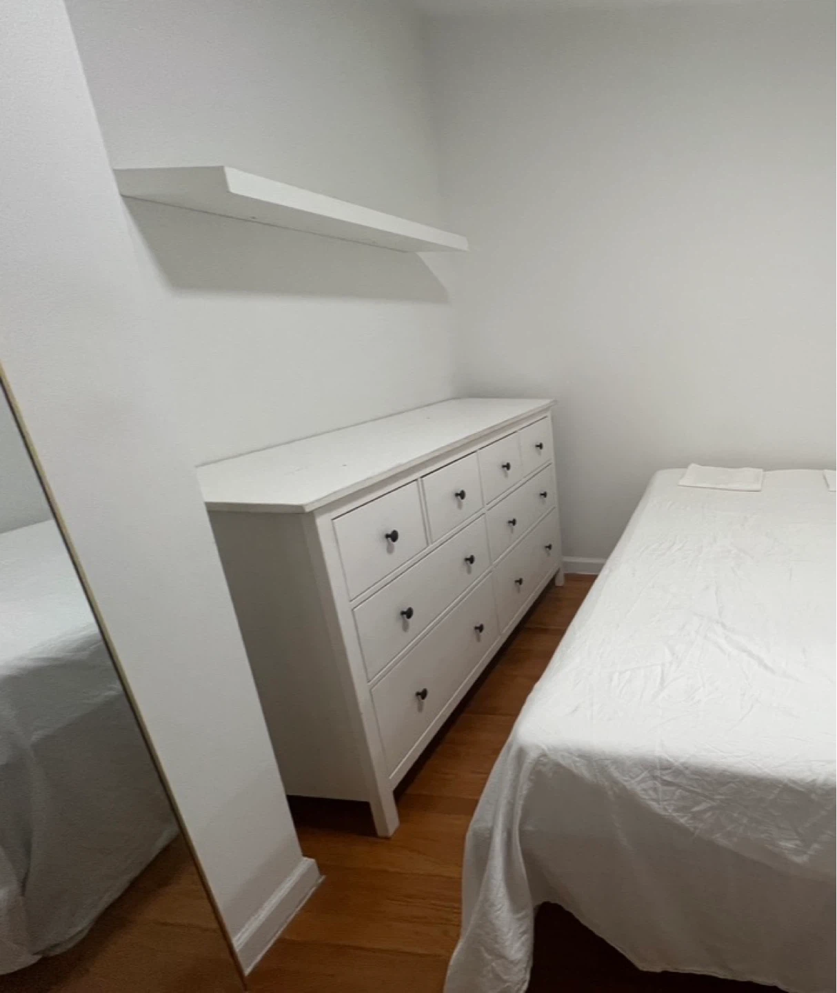 IKEA HEMNES 8-Drawer Dresser - photo 2