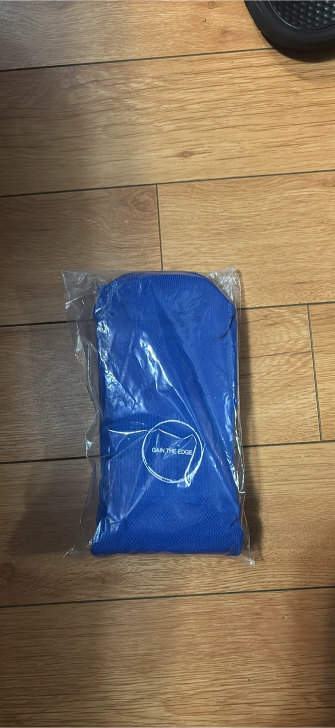GAIN THE EDGE Blue Grip Socks - photo 3