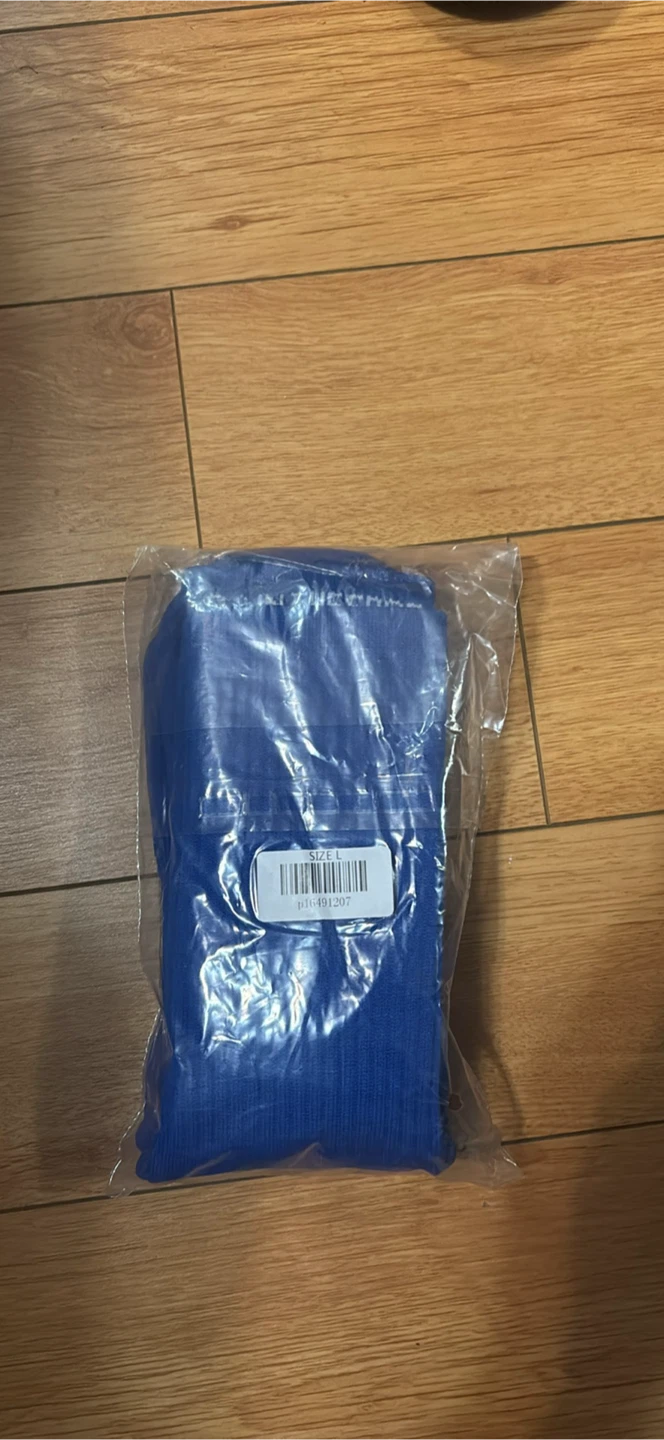 GAIN THE EDGE Blue Grip Socks - photo 4