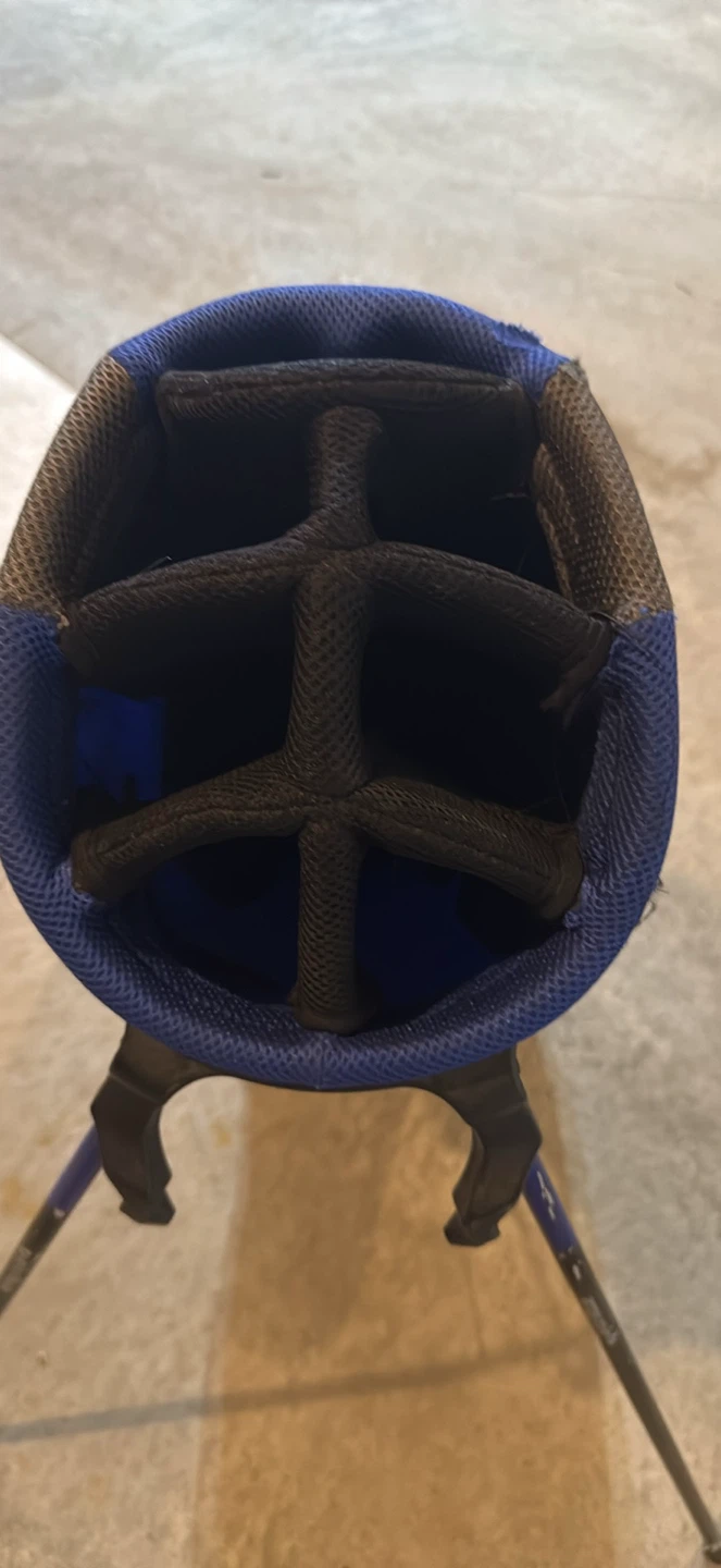 Taylormade golf bag - photo 3