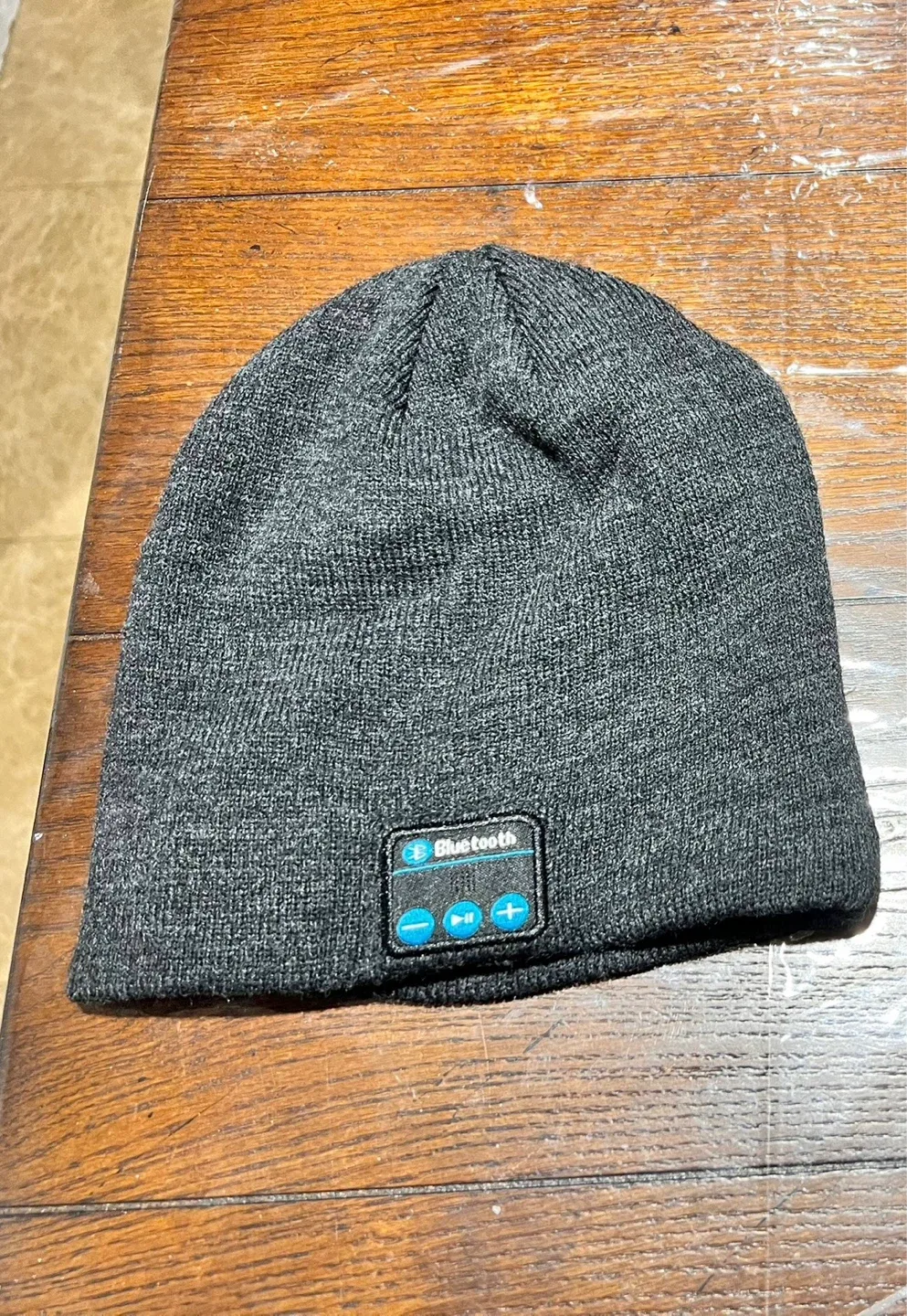 Bluetooth beanie