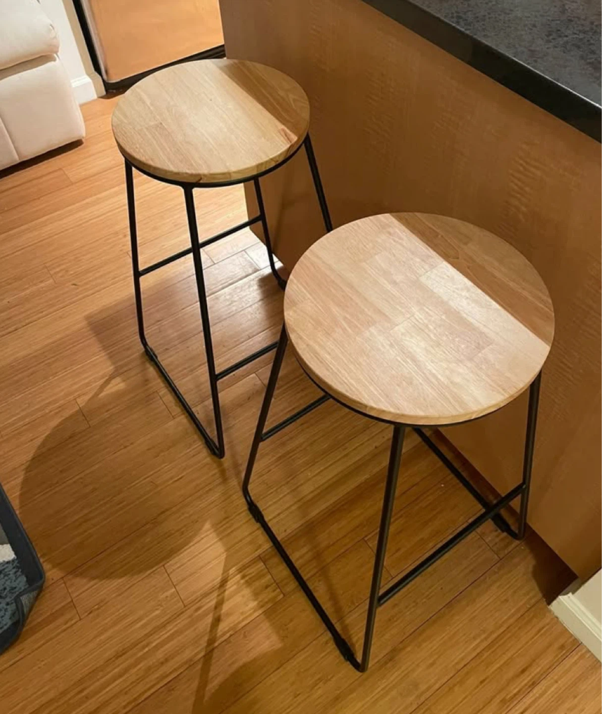 Set of 2 Bar Stools/Side Tables - photo 2