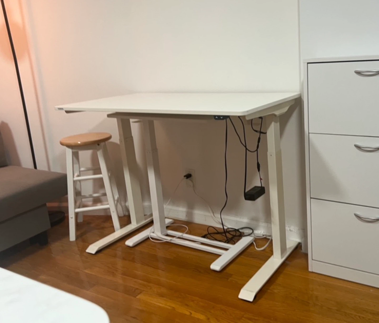 FlexiSpot 48"x24" Standing Desk