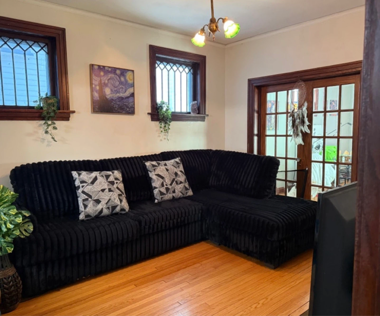 Plus Corduroy Sectional w/ Chaise