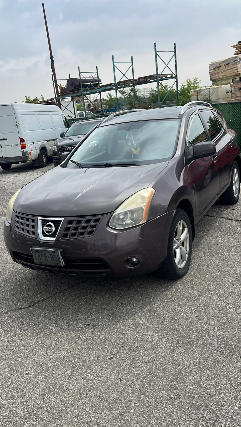 Nissan Rogue - photo 2