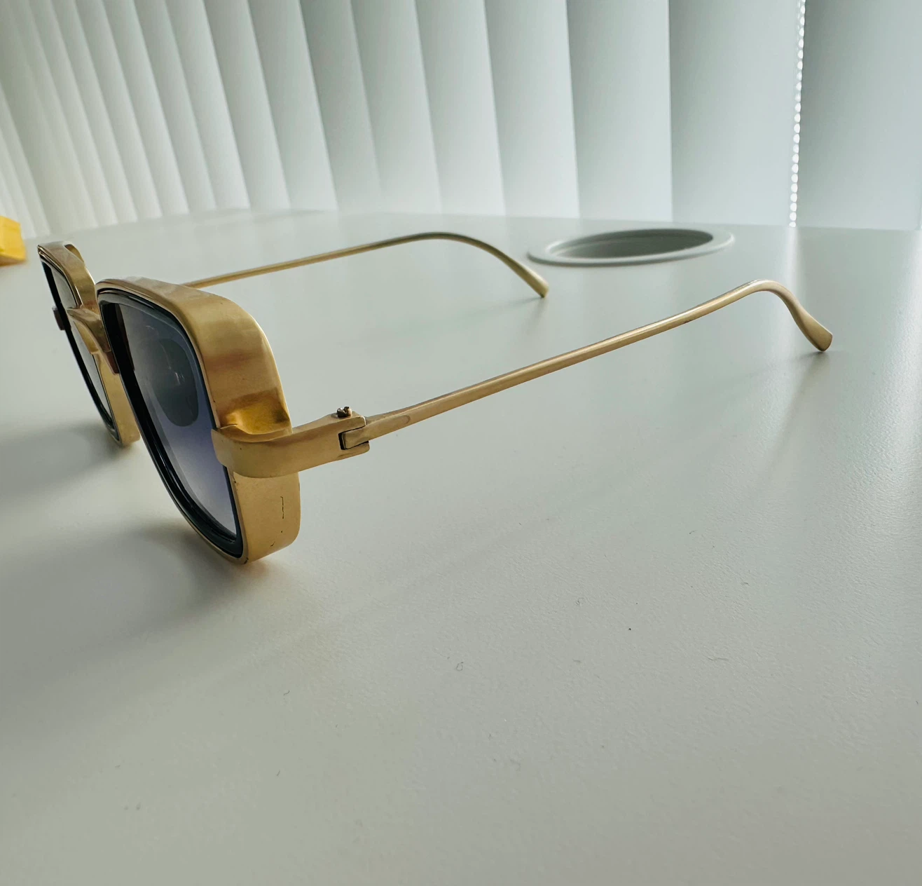 Square Frame Unisex Sunglasses - photo 3
