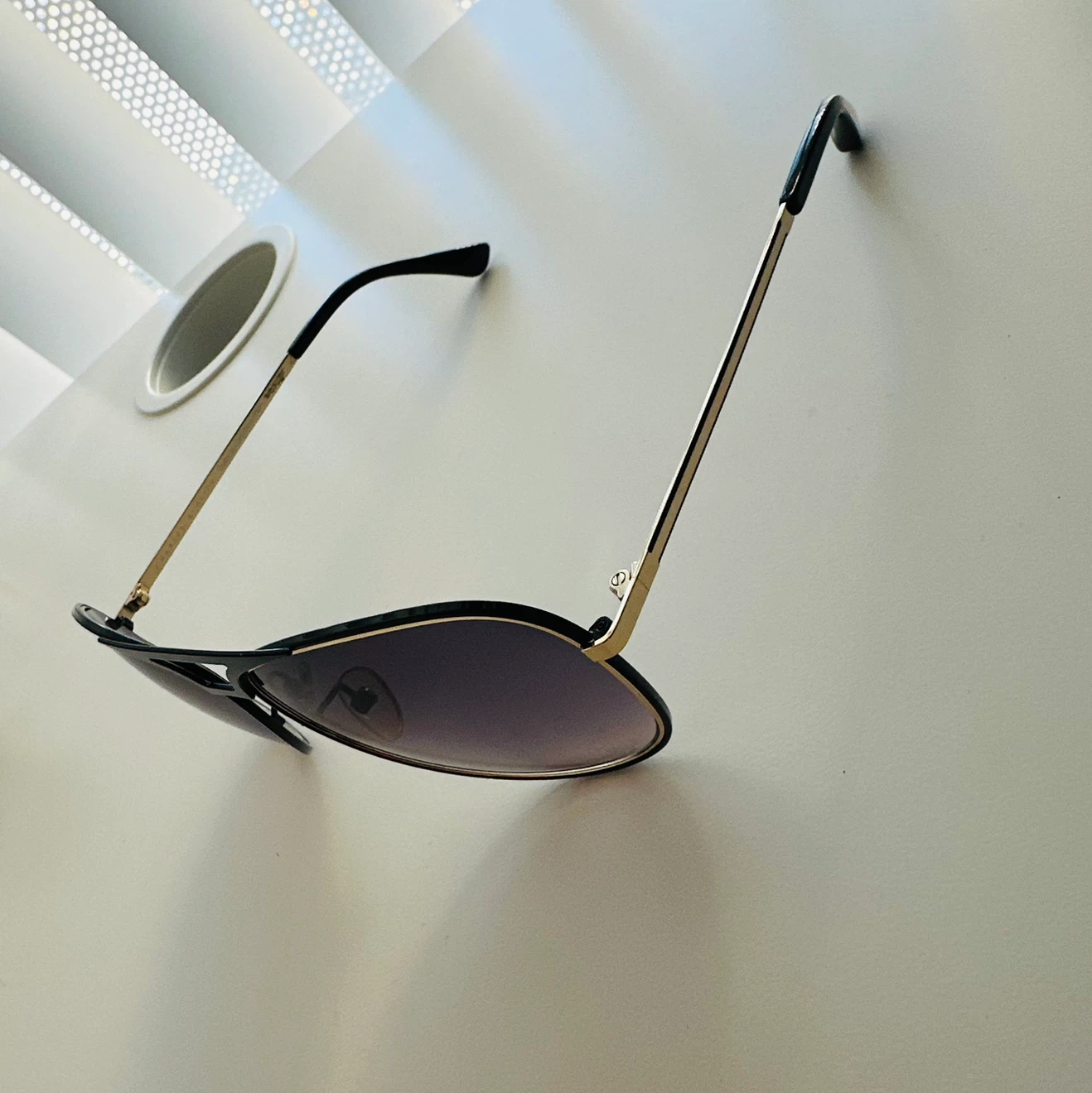 Charles & Keith Aviator Sunglasses - photo 2