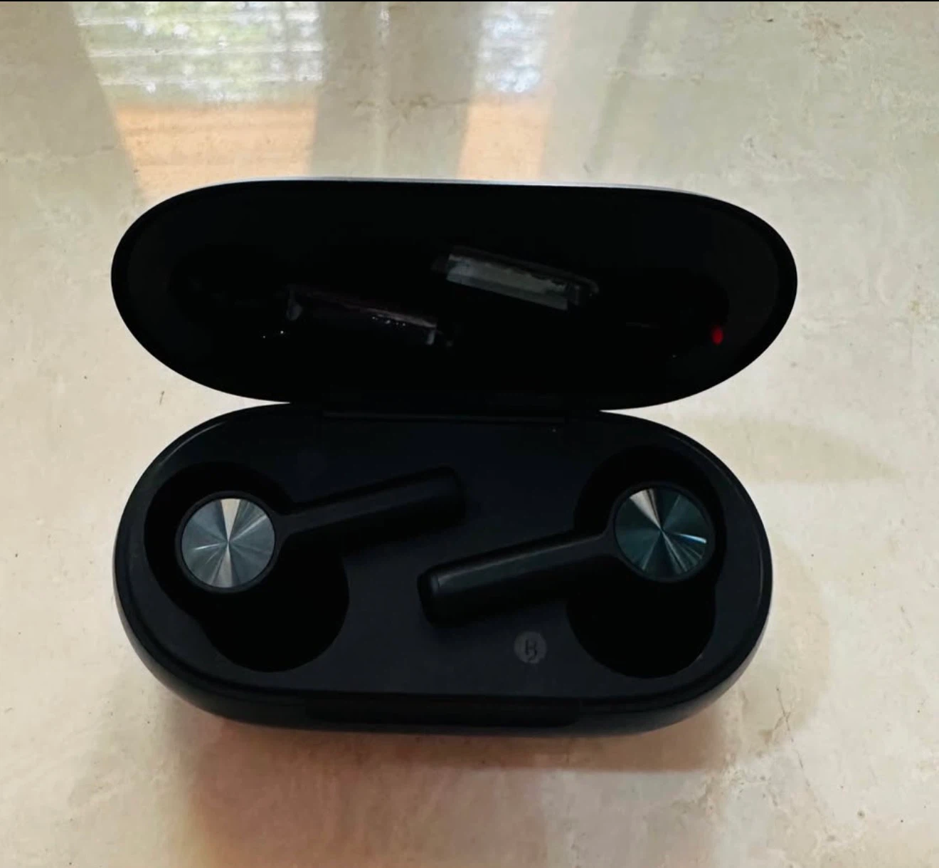 OnePlus Buds Z2 - Matte Black Wireless Earbuds - photo 2