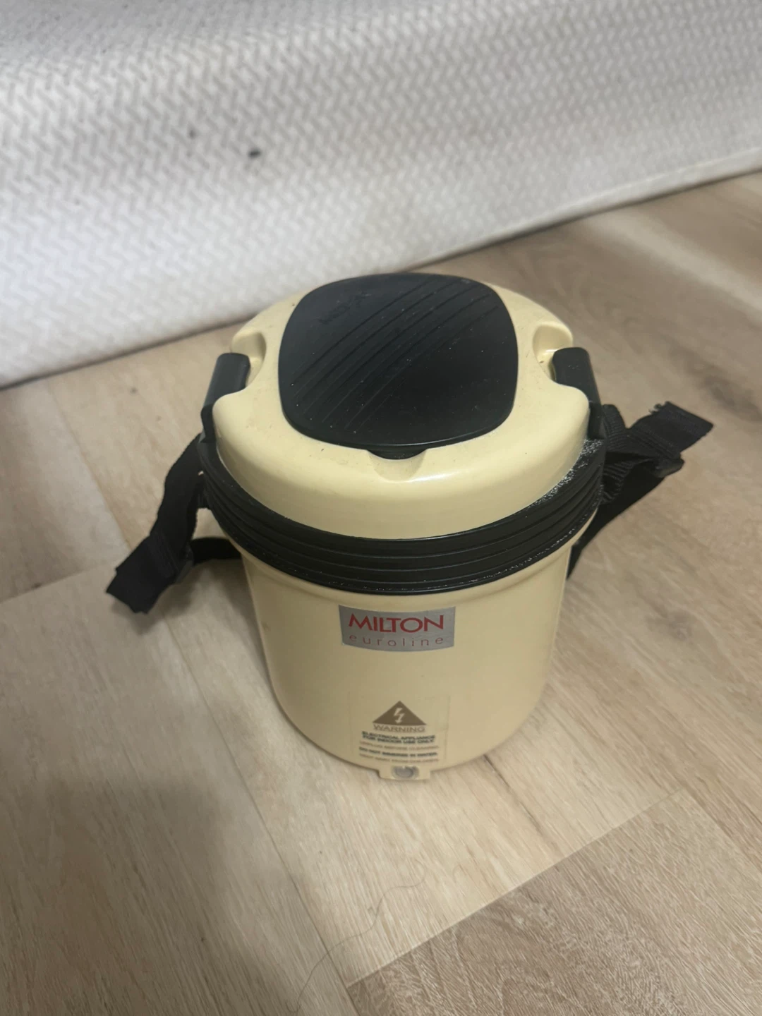 Brand new Milton Euroline Insulated Food Carrier