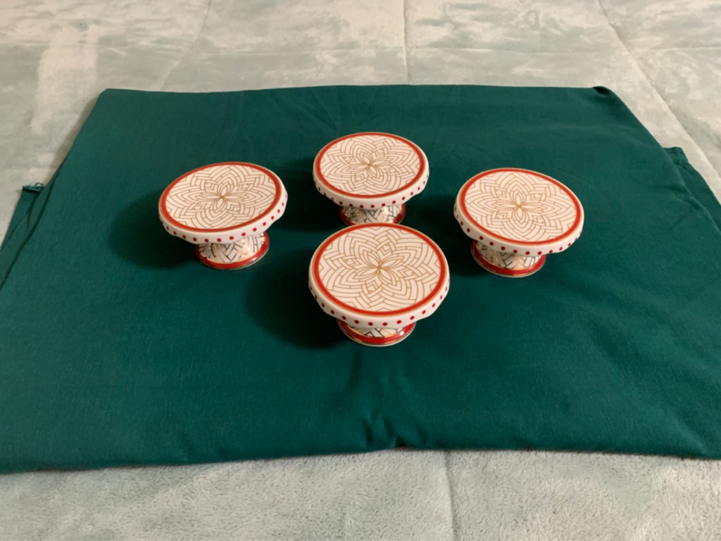 Grace's Teaware Tiered Dessert Stand - photo 2