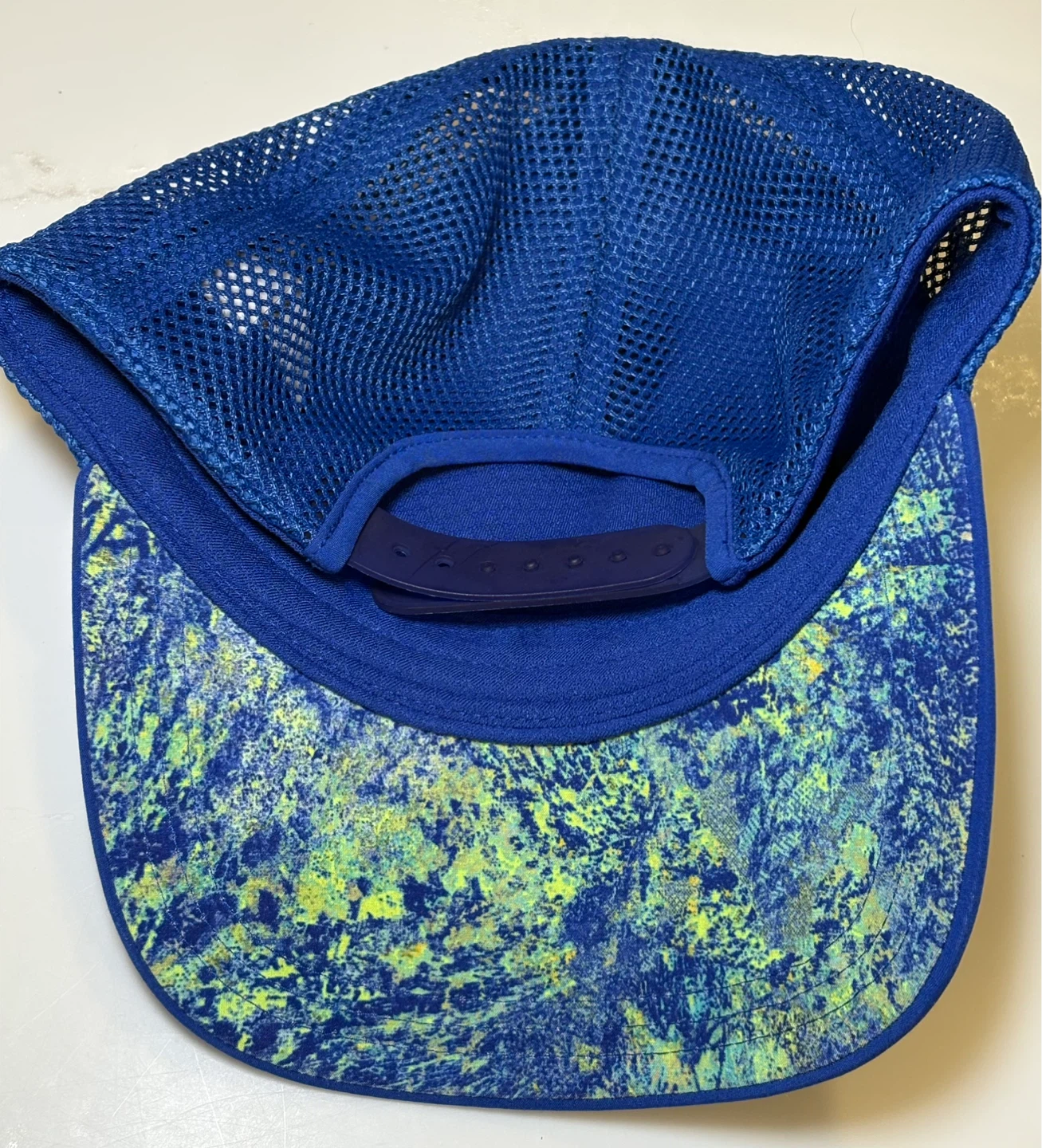 Lululemon Blue Mesh Trucker Hat - photo 5